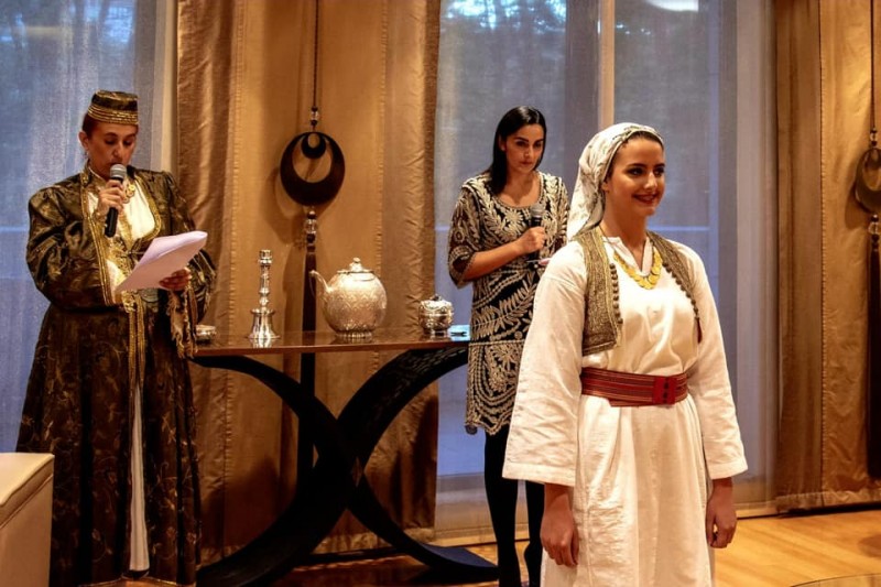 Revija tradicionalne ženske nošnje iz BiH
