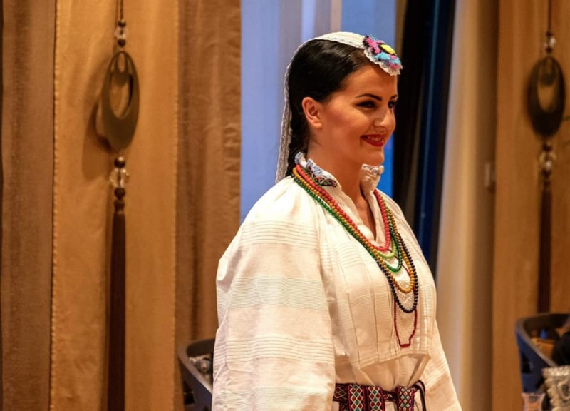 Revija tradicionalne ženske nošnje iz BiH