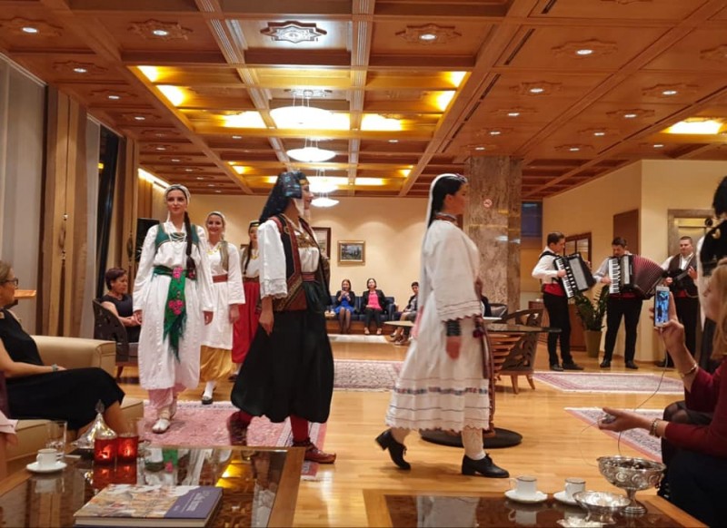 Revija tradicionalne ženske nošnje iz BiH